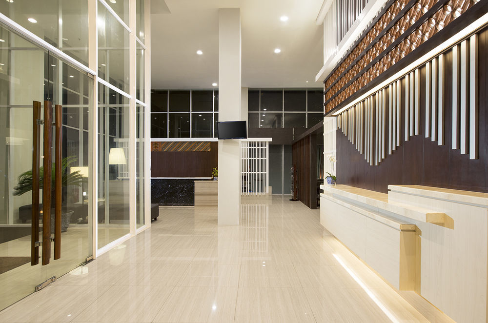 Hotel Santika Pekalongan Extérieur photo