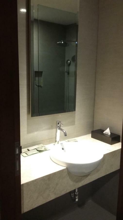 Hotel Santika Pekalongan Extérieur photo